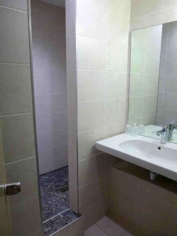 Hyp'Hotel Saint-Marcellin  Kültér fotó